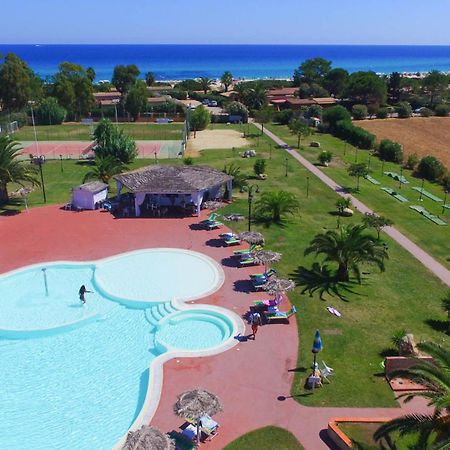 Rey Beach Club Monte Nai Exteriér fotografie