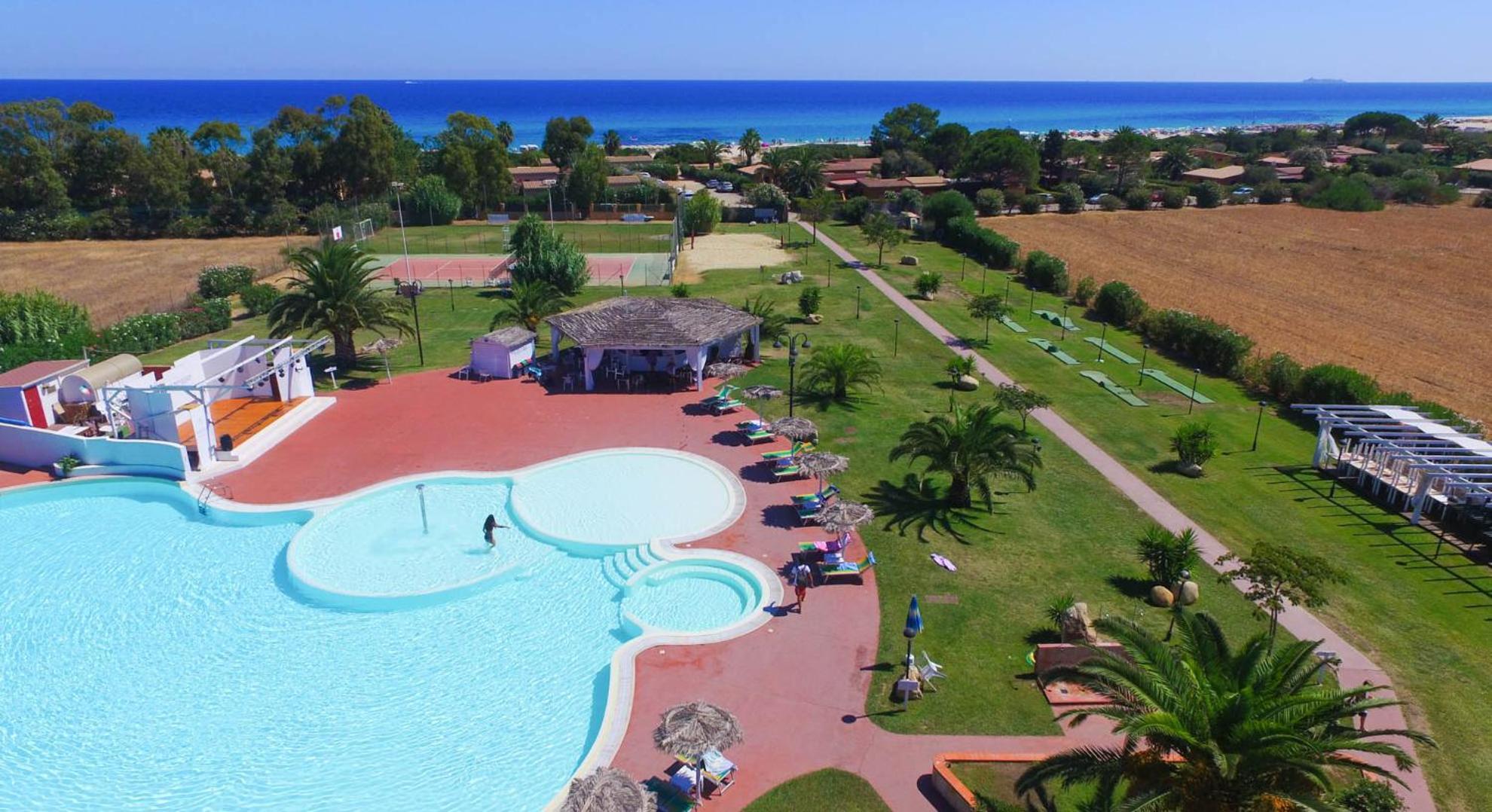 Rey Beach Club Monte Nai Exteriér fotografie