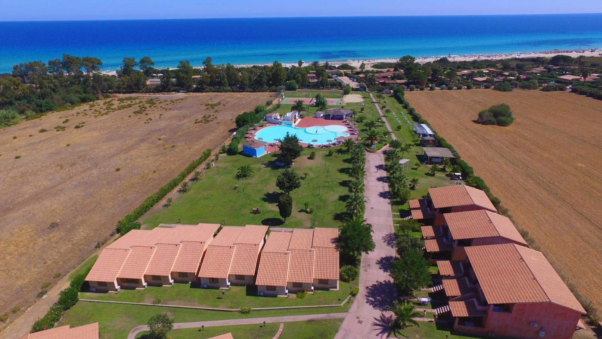 Rey Beach Club Monte Nai Exteriér fotografie
