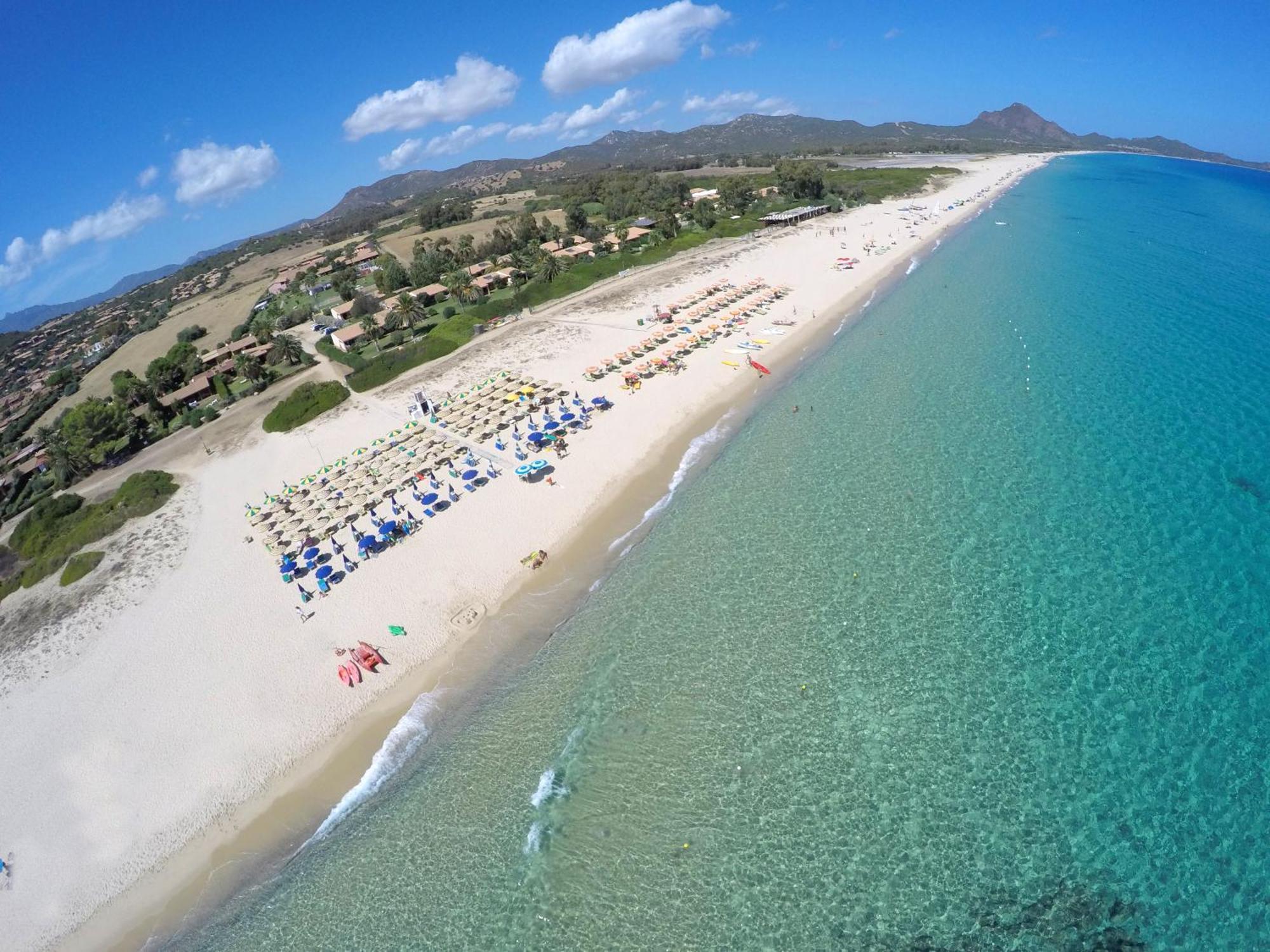 Rey Beach Club Monte Nai Exteriér fotografie